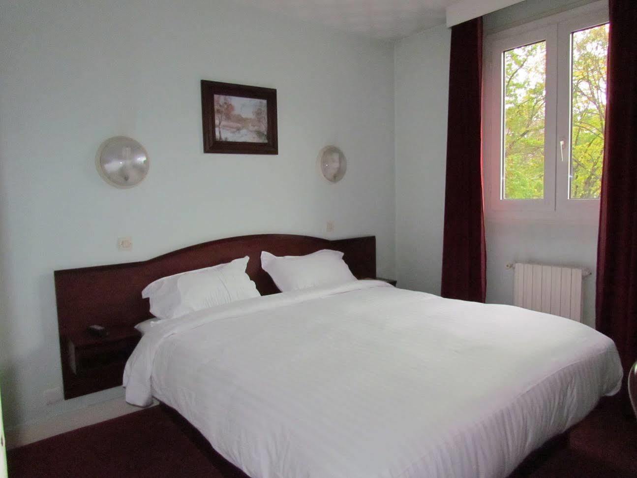 Du Parc Hotel Aulnay-sous-Bois